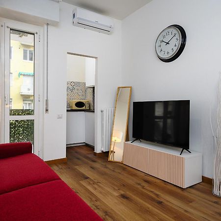 Sebino 8 - Monolocale Cool Apartment Milan Exterior photo
