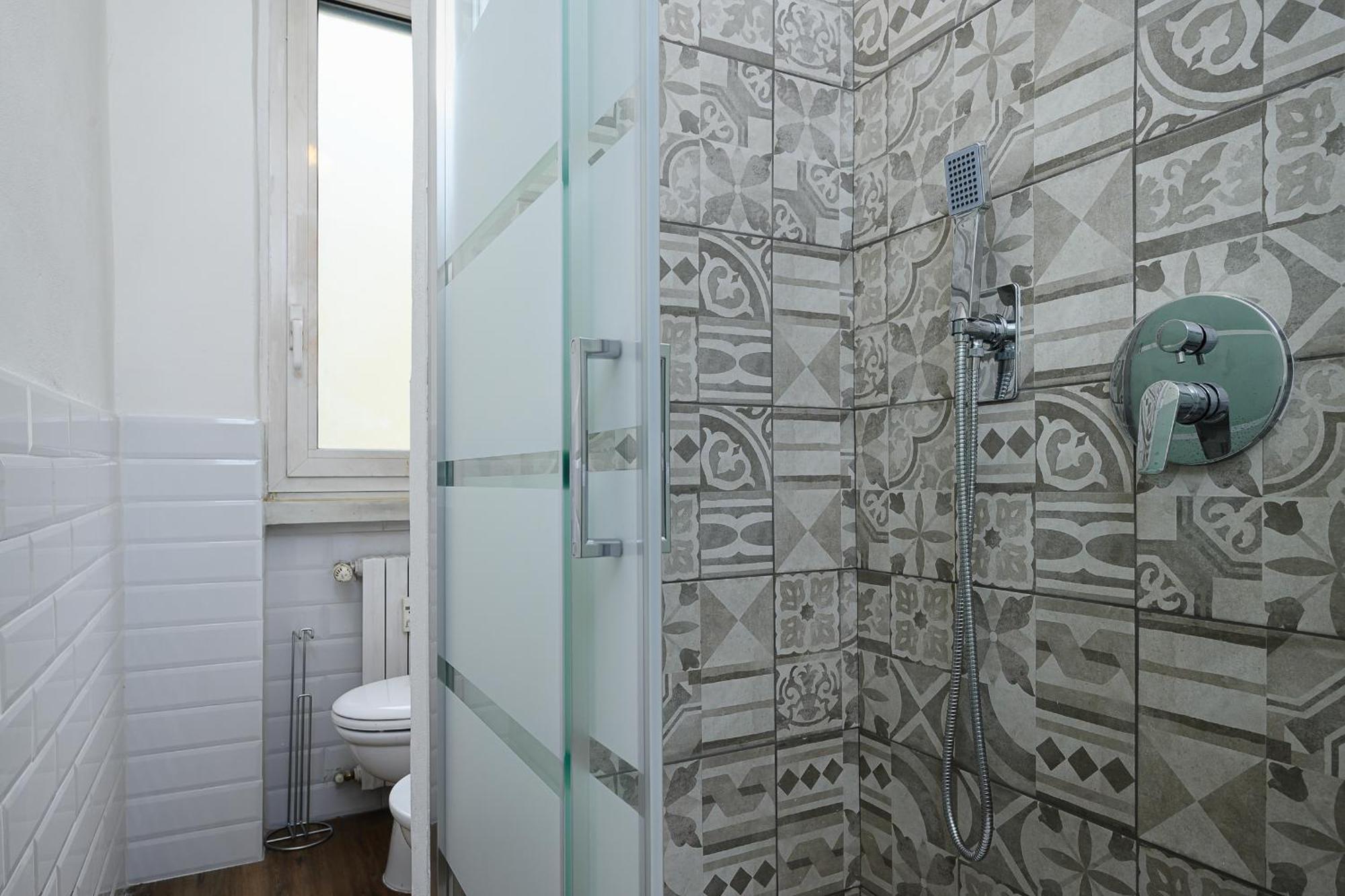 Sebino 8 - Monolocale Cool Apartment Milan Exterior photo